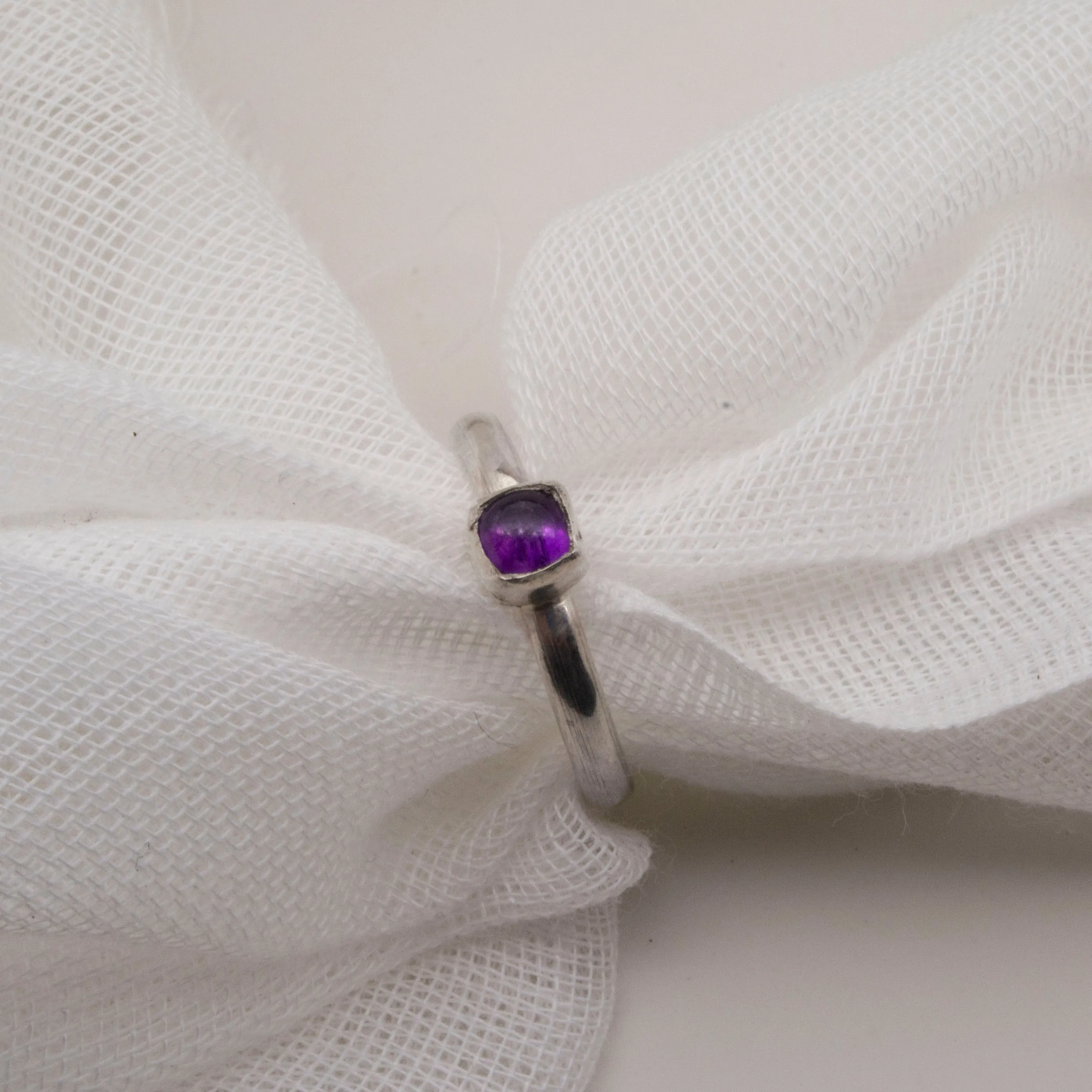 Amethyst cushion cut cabochon sterling silver ring Size K