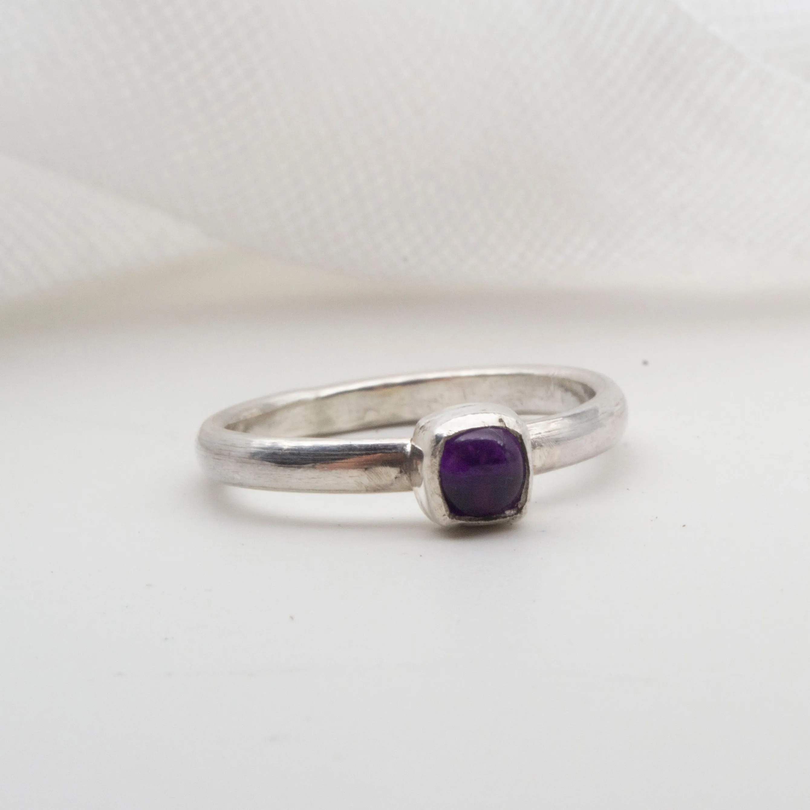 Amethyst cushion cut cabochon sterling silver ring Size K
