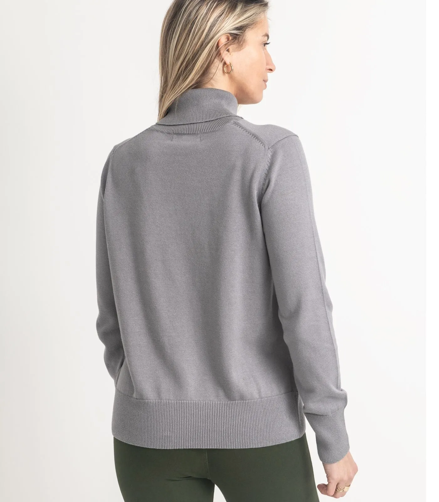 Fine Knit Turtleneck Sweater