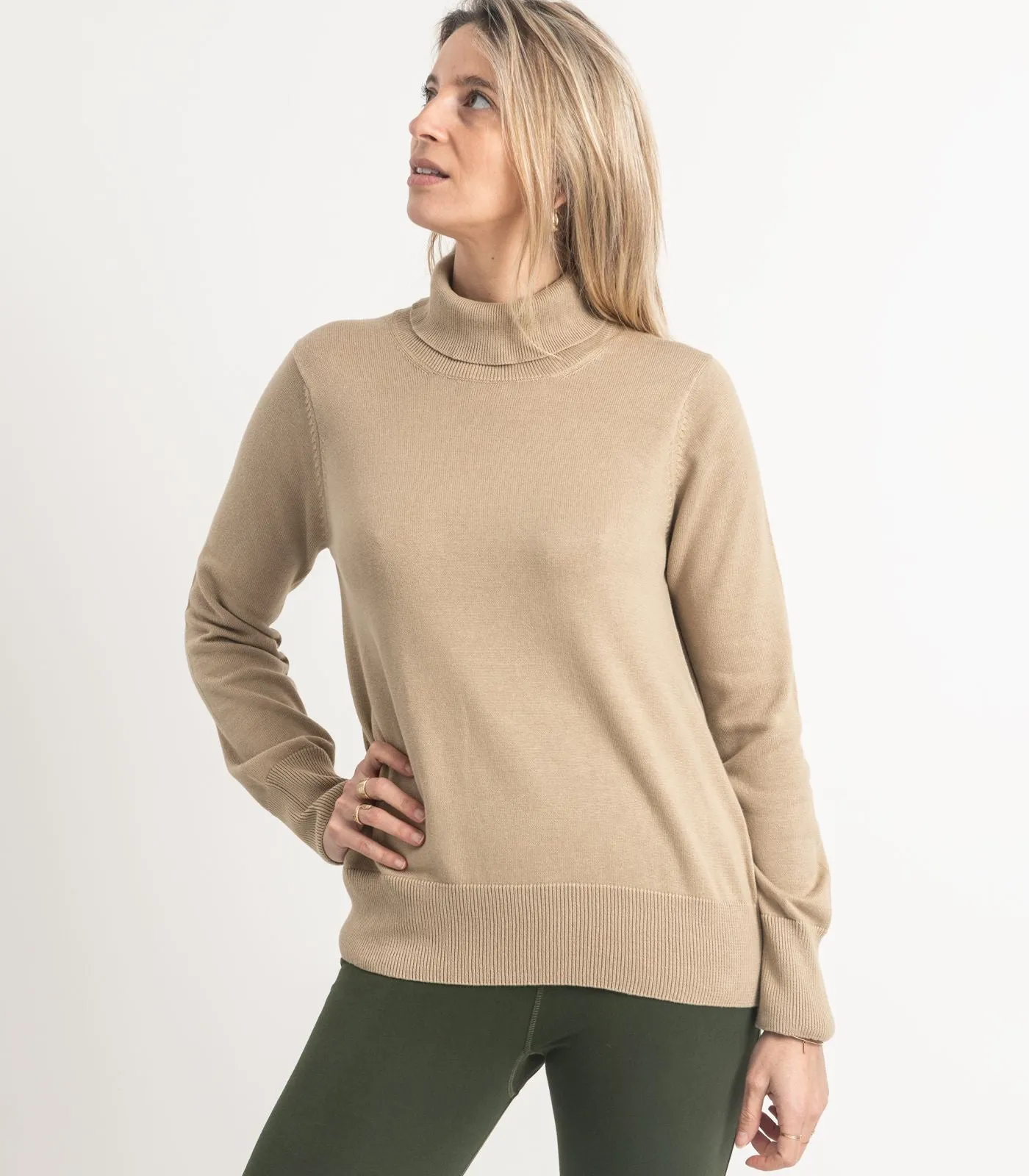 Fine Knit Turtleneck Sweater