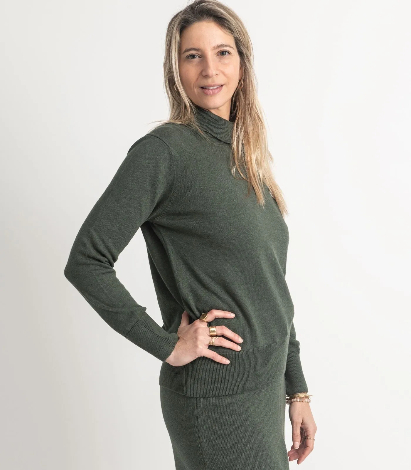 Fine Knit Turtleneck Sweater
