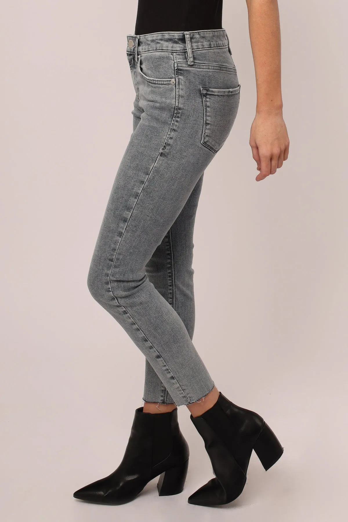 Gisele Fairfax Skinny Jeans