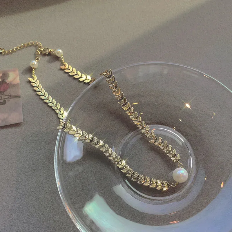 Golden Wheat Ear Pearl Pendant Necklace