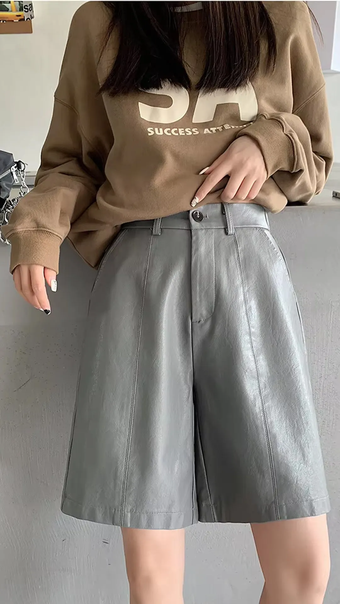 High Waist Loose Pocket Leather Shorts