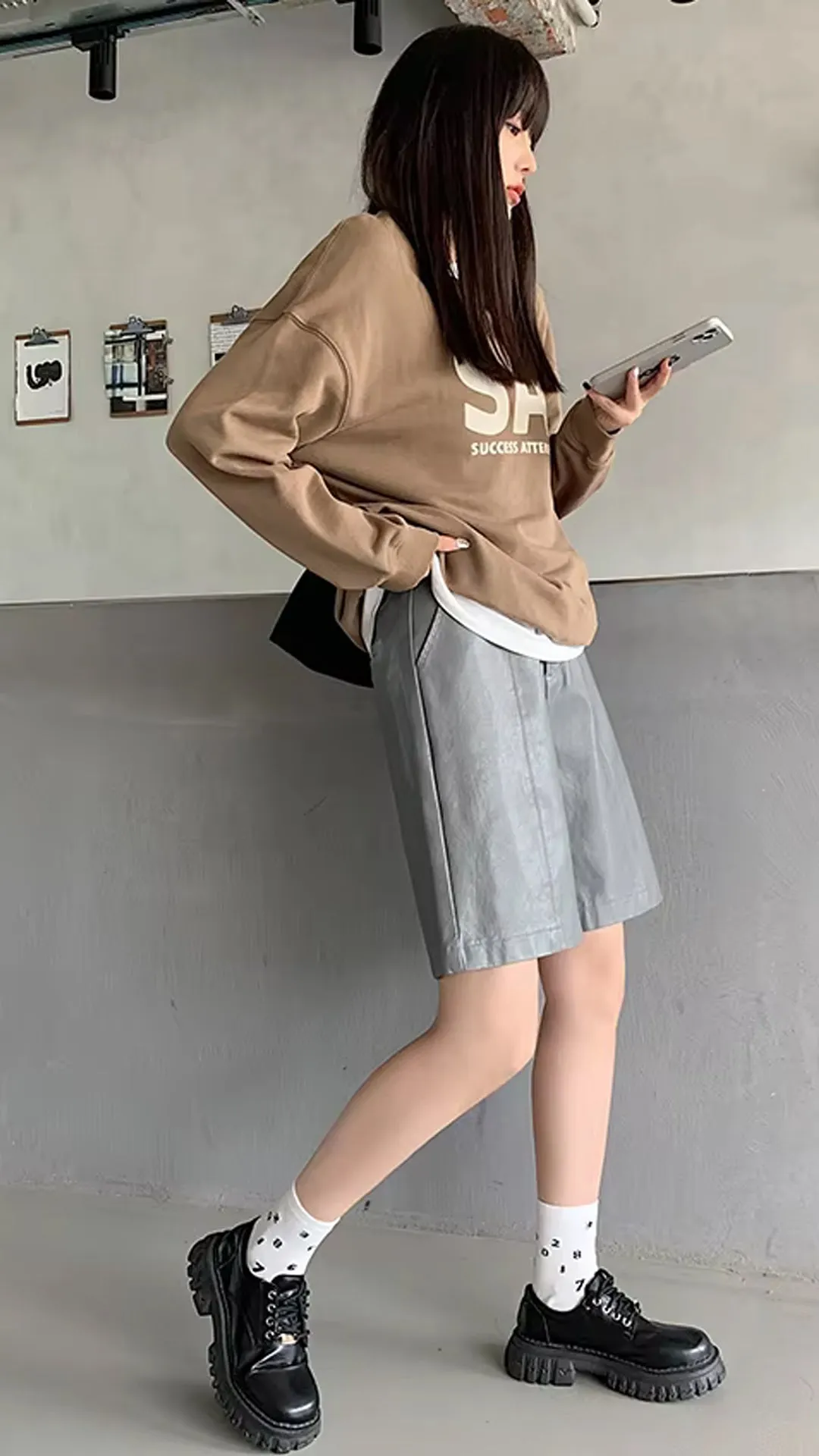 High Waist Loose Pocket Leather Shorts