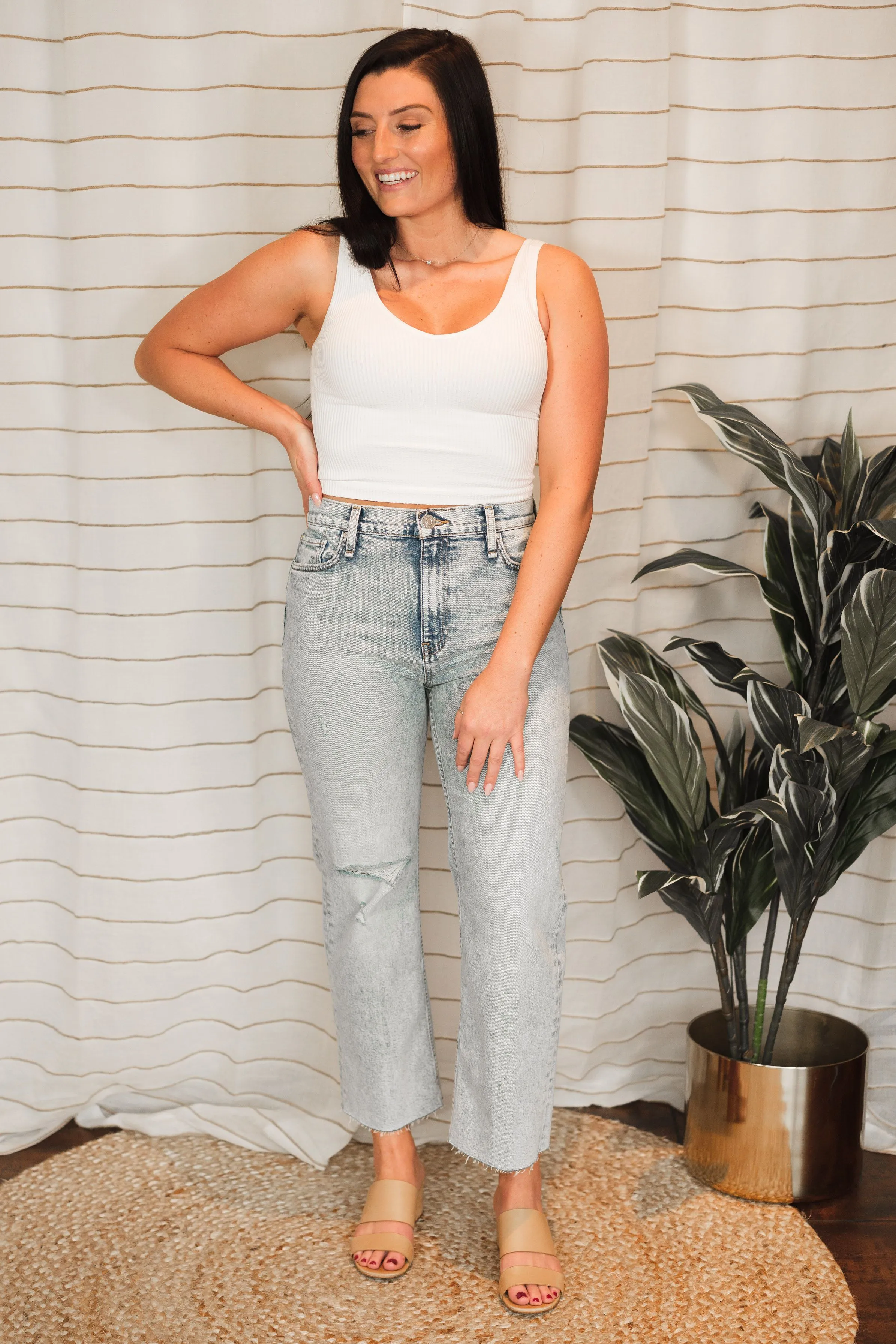 Remi High Rise Straight Crop
