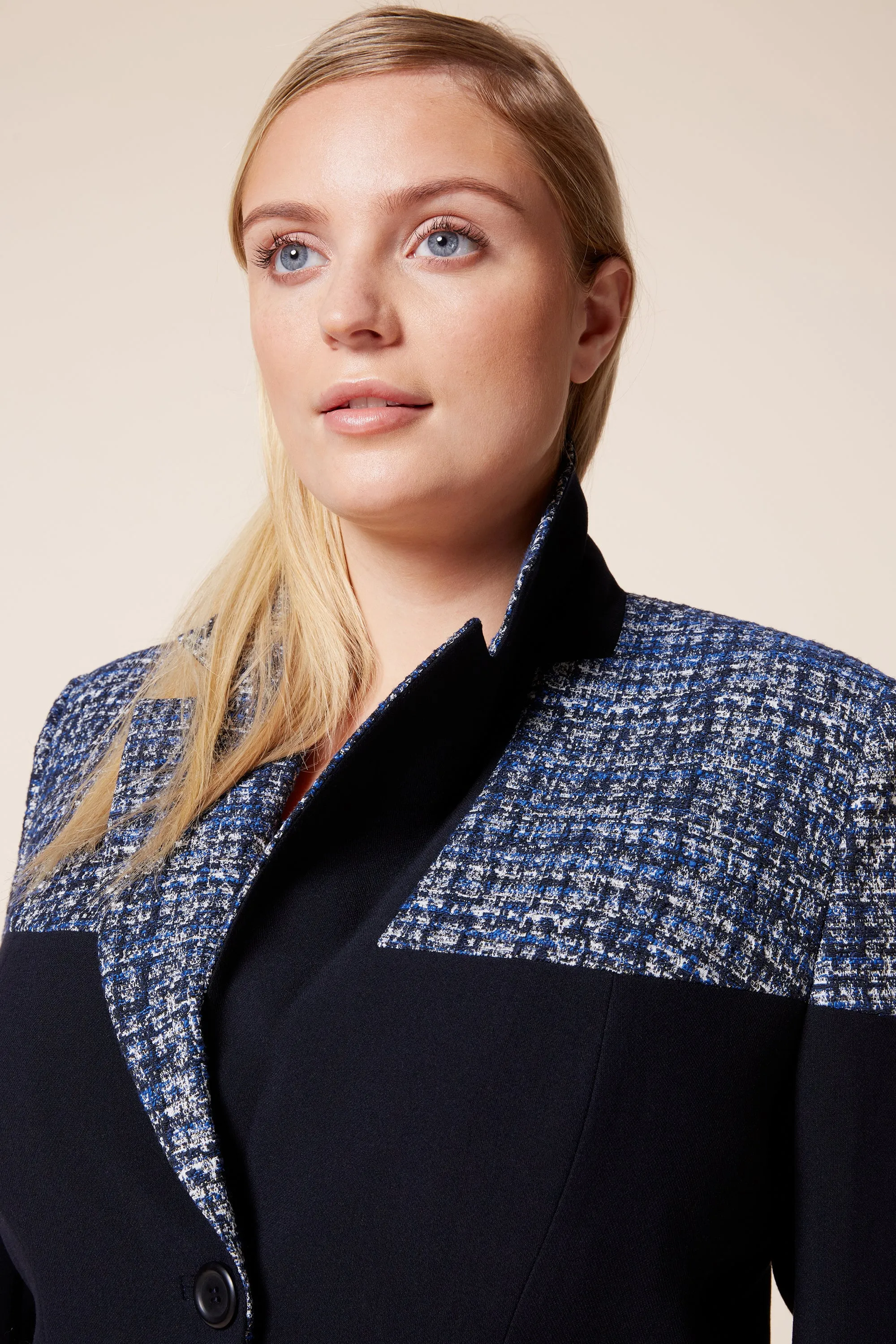 Two-tone Navy Blazer
