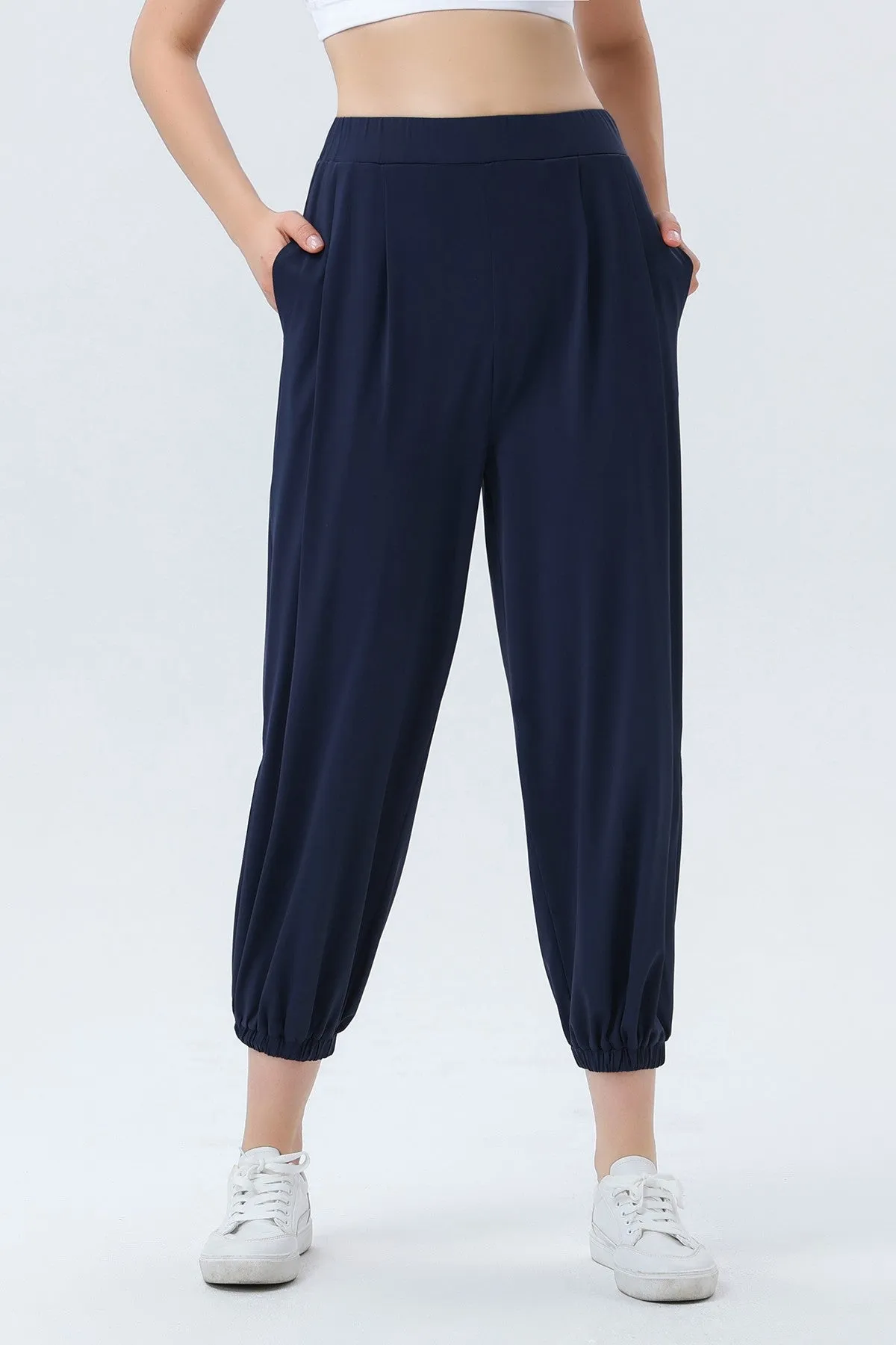 UPF 50  Sun Protection Cropped Tapered Pants