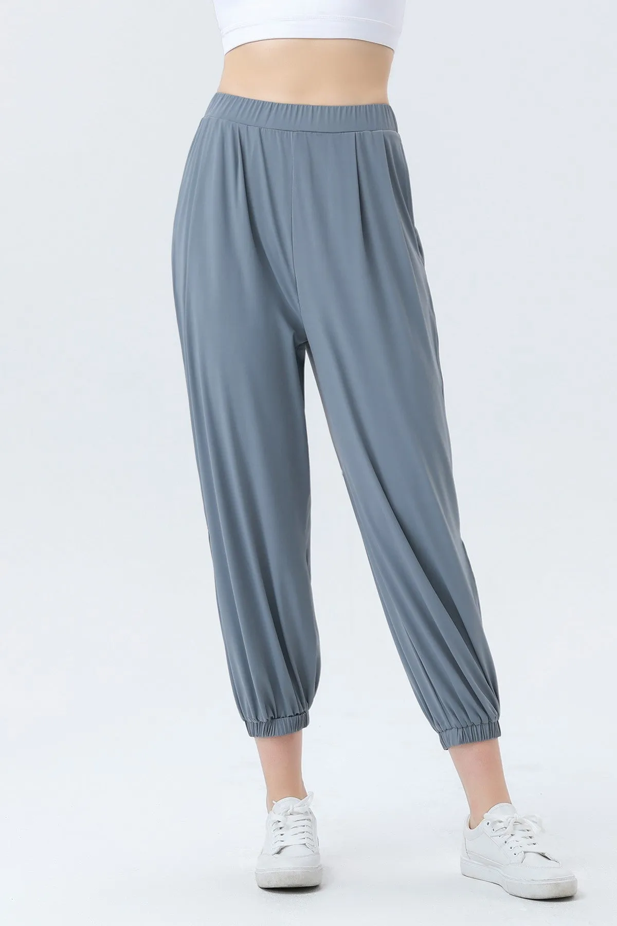 UPF 50  Sun Protection Cropped Tapered Pants