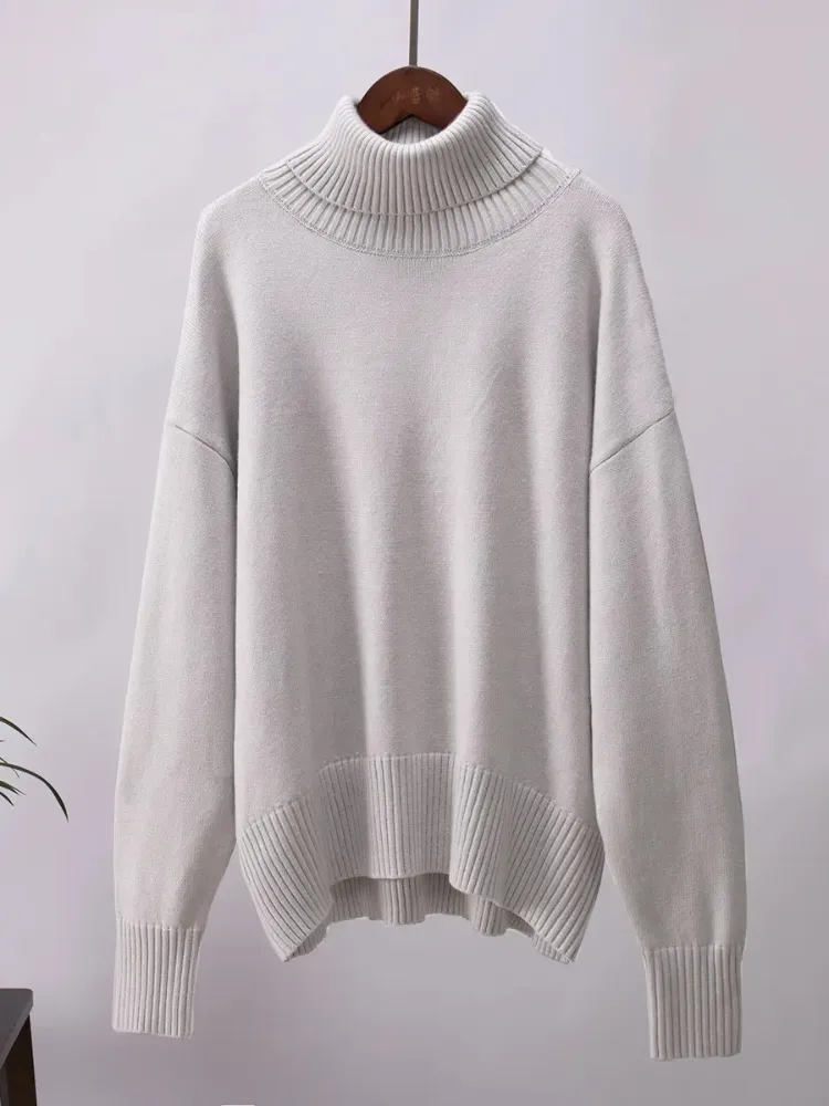 Women's Oversized Breathable Turtleneck Jumper | Ideal for Autumn/Winter